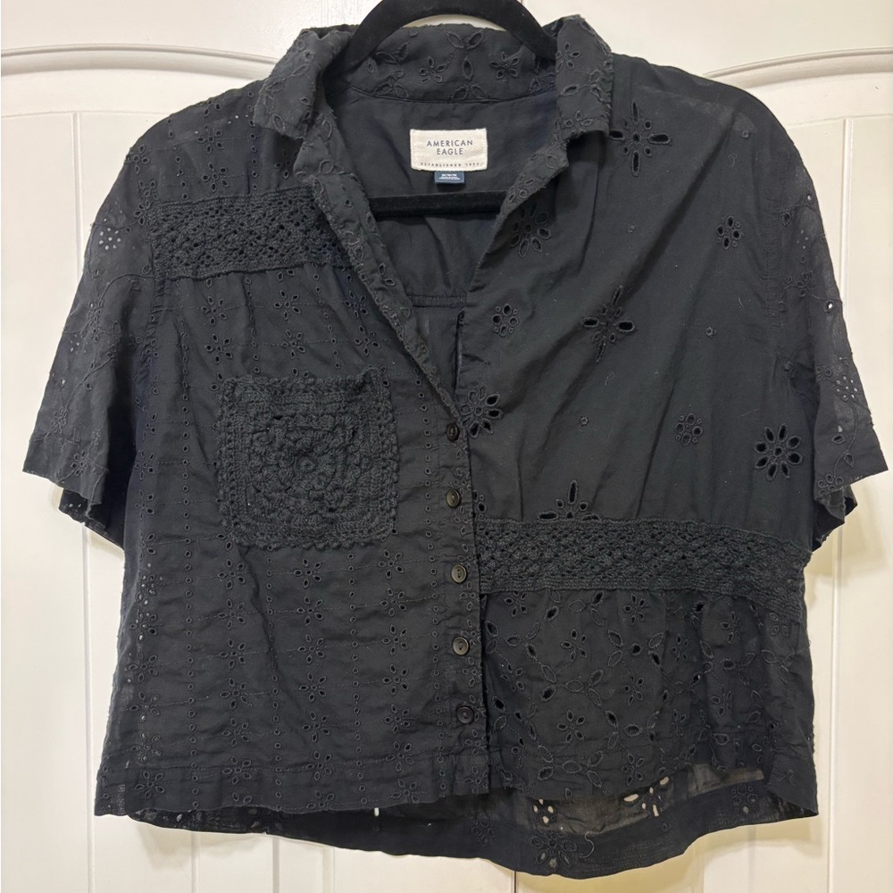American Eagle cropped embroidered eyelet lace button up boho cottagecore top, M - Picture 2 of 12